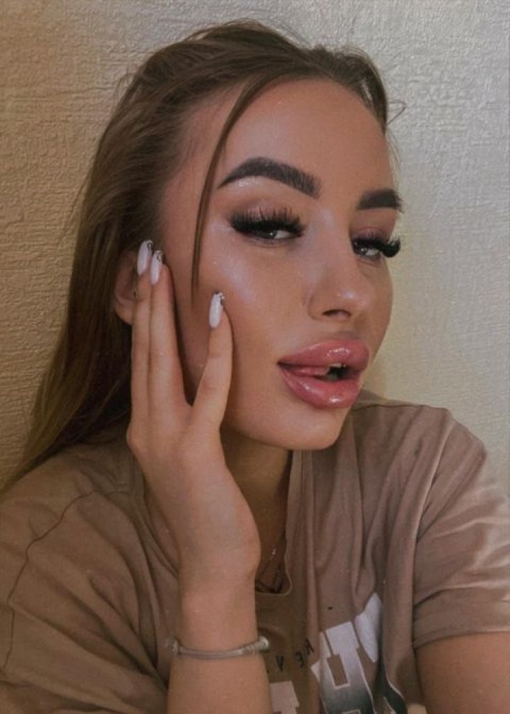 Индивидуалка Арина фото № 2 в городе Ессентуки